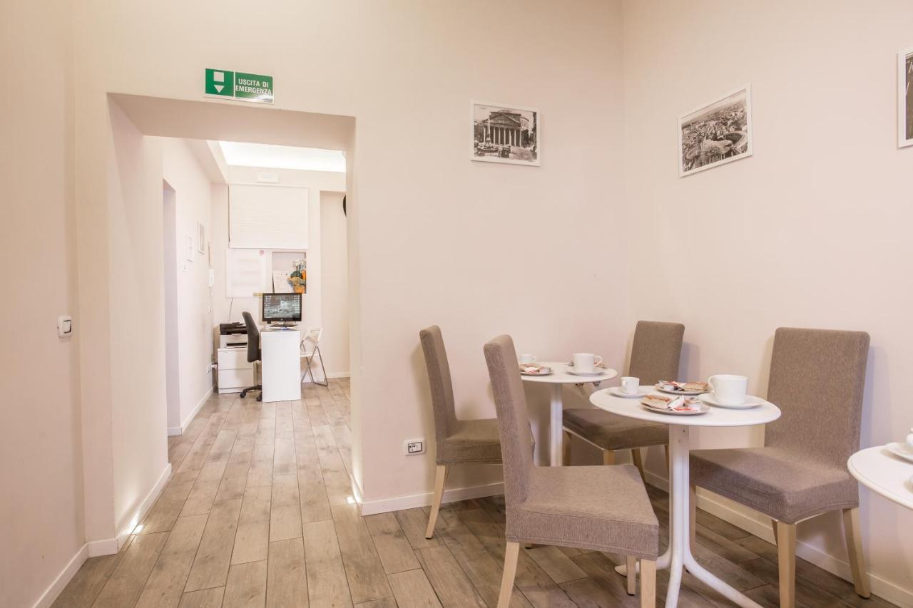 Azzurra Rooms Rzym Zewnętrze zdjęcie