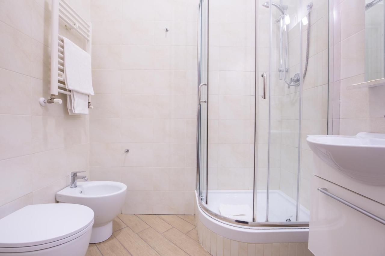 Azzurra Rooms Rzym Zewnętrze zdjęcie