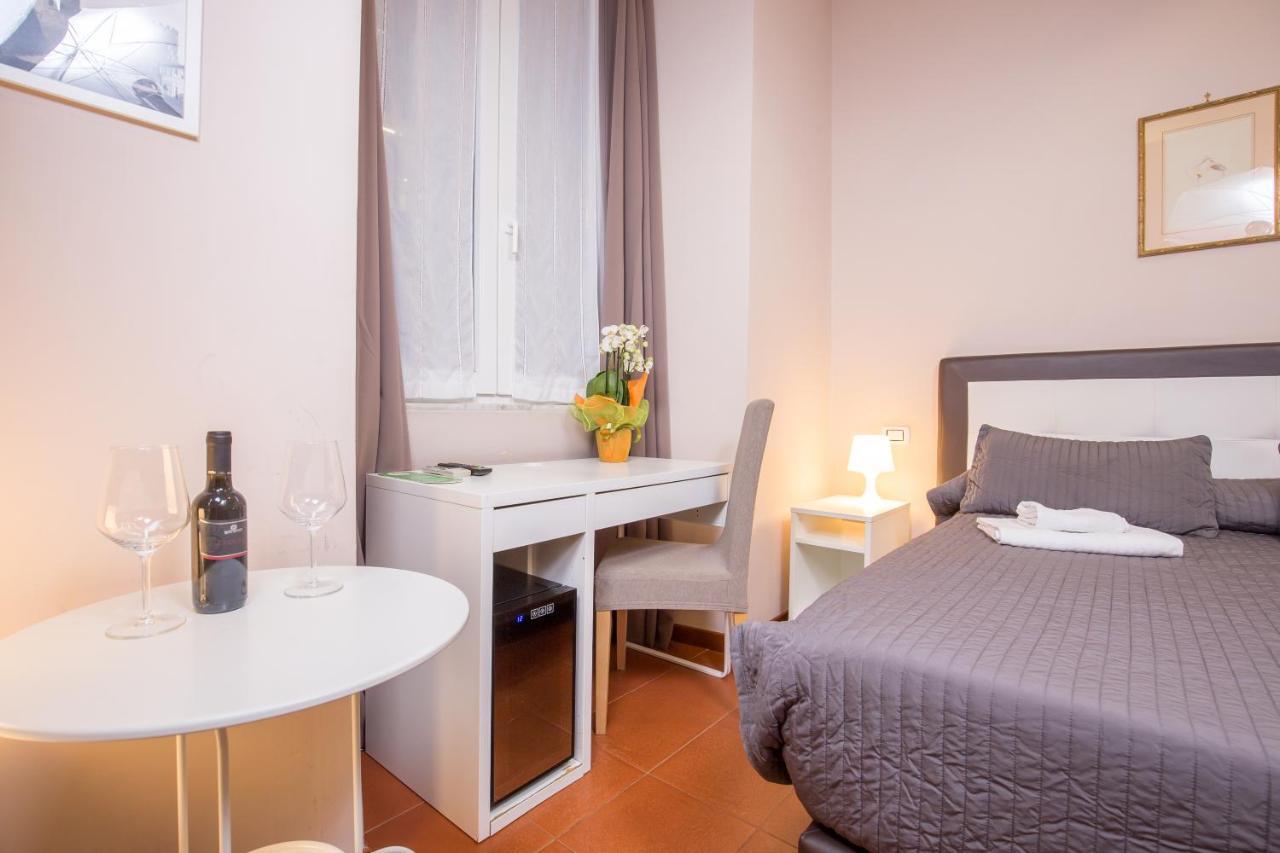 Azzurra Rooms Rzym Zewnętrze zdjęcie