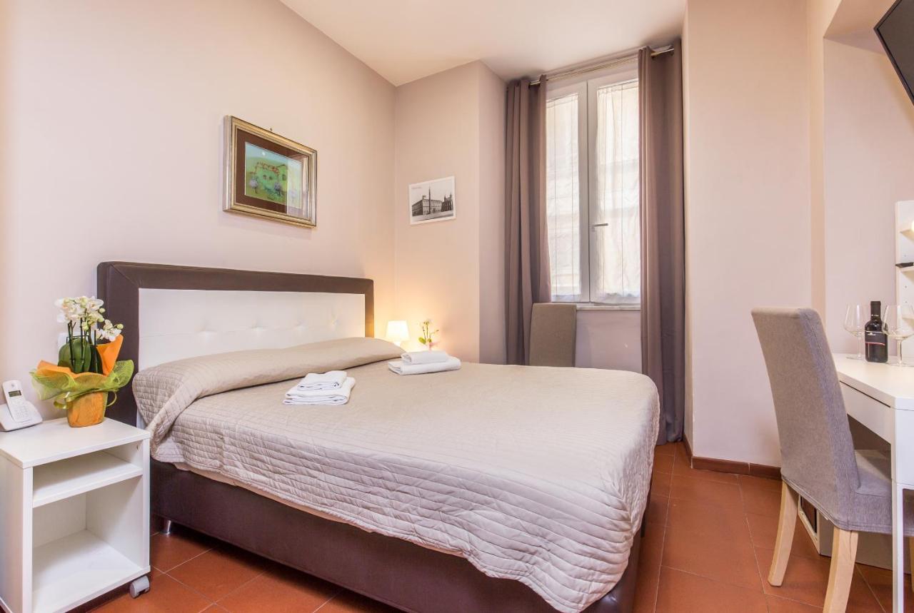 Azzurra Rooms Rzym Zewnętrze zdjęcie