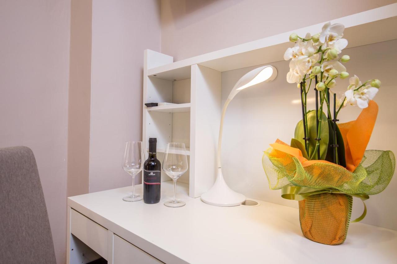 Azzurra Rooms Rzym Zewnętrze zdjęcie