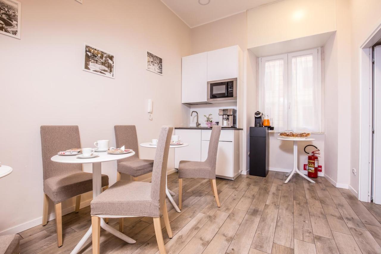 Azzurra Rooms Rzym Zewnętrze zdjęcie